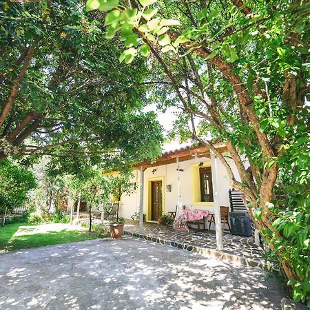 Small Villa Gerani Agios Vlasios  Luaran gambar